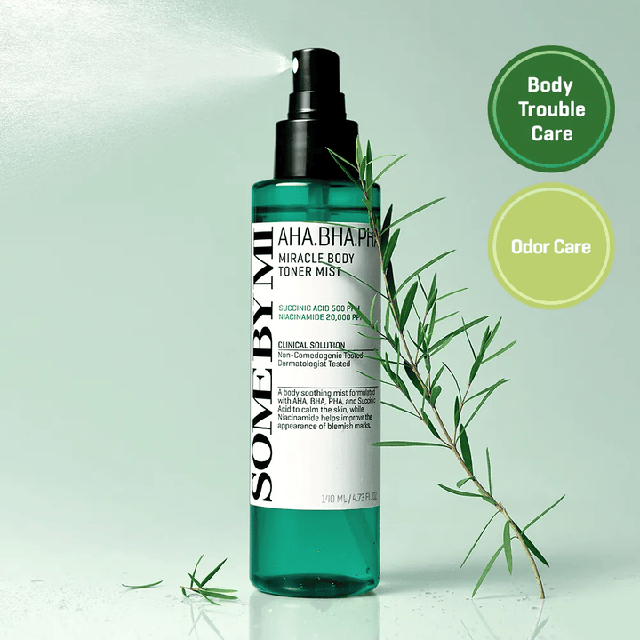 Some By Mi AHA BHA PHA Miracle Body Toner Mist – exfolierande kroppsspray med AHA, BHA och PHA som hjälper till att motverka orenheter, kroppsakne och förbättra hudens struktur.