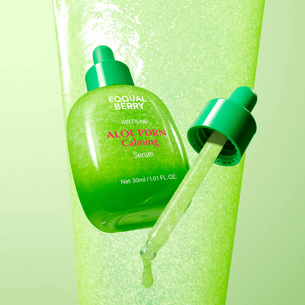 EQQUALBERRY Aloe PDRN Calming Serum 30 ml med pipett – lugnande ansiktsserum med aloe och PDRN för återfuktad och balanserad hud.