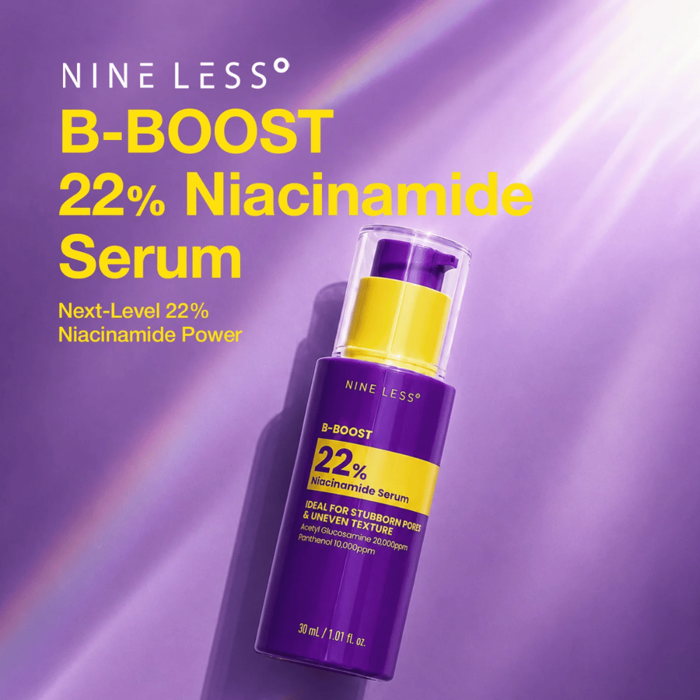 6. NINE LESS B-Boost 22% Niacinamide Serum – lila serumflaska med gul etikett mot synliga porer