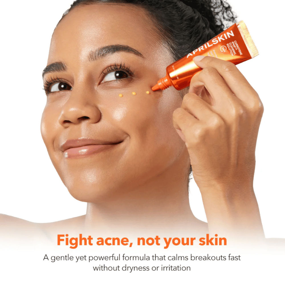 APRILSKIN Carrotene IPMP Clearing Solution appliceras som punktbehandling mot akne och finnar, lugnande formula med BHA, PHA, zink och niacinamid för oren hud