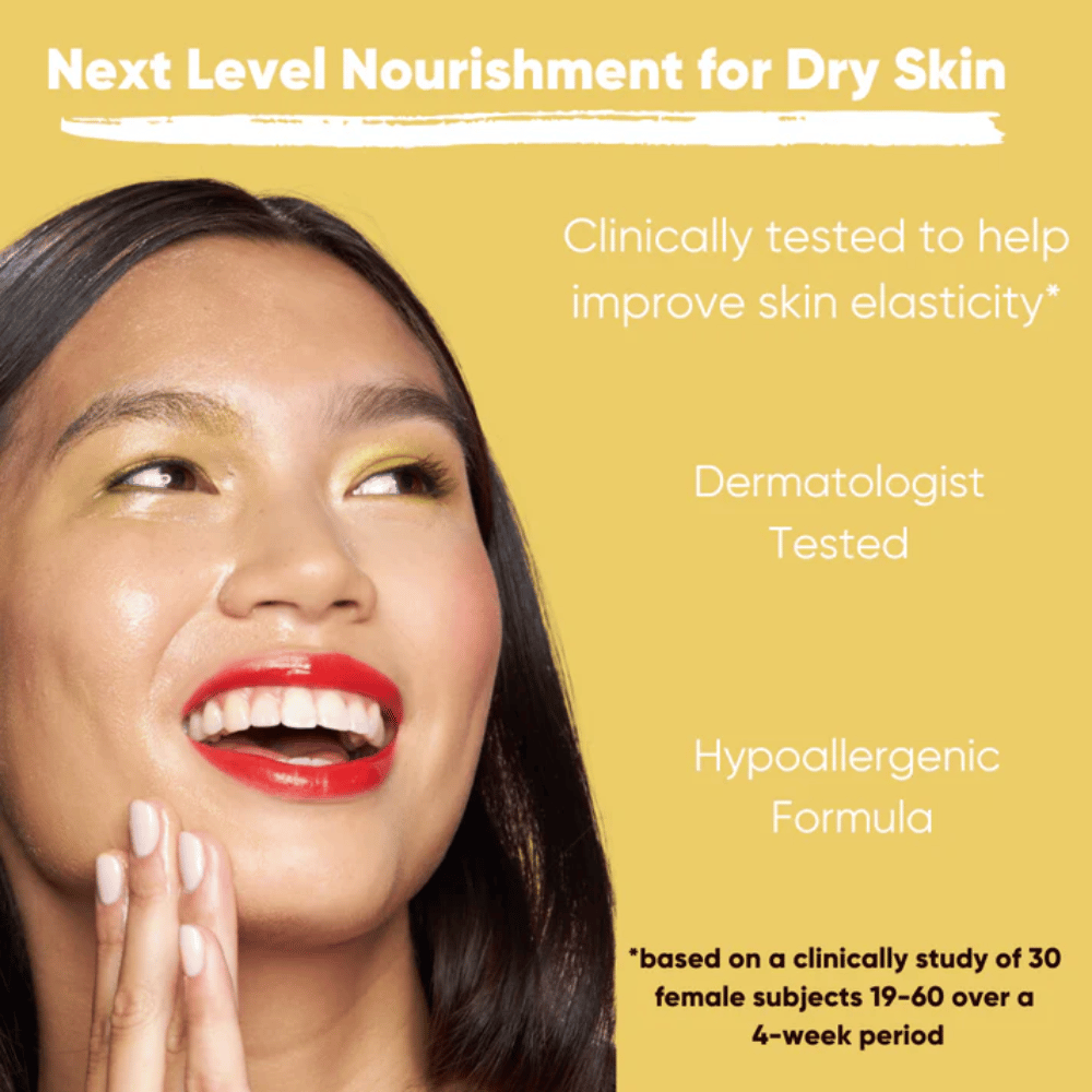 Modell med strålande hud som visar effekten av Clean It Zero Ginseng-Glow Cleansing Balm, dermatologiskt testad och hypoallergen formula som ger näring och förbättrar hudens elasticitet vid torr hud.