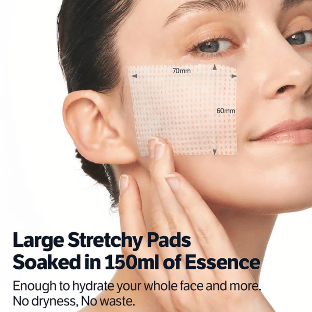 Ansikts pads med retinol och kollagen som appliceras längs käklinjen för uppstramande effekt och förbättrad hudelasticitet