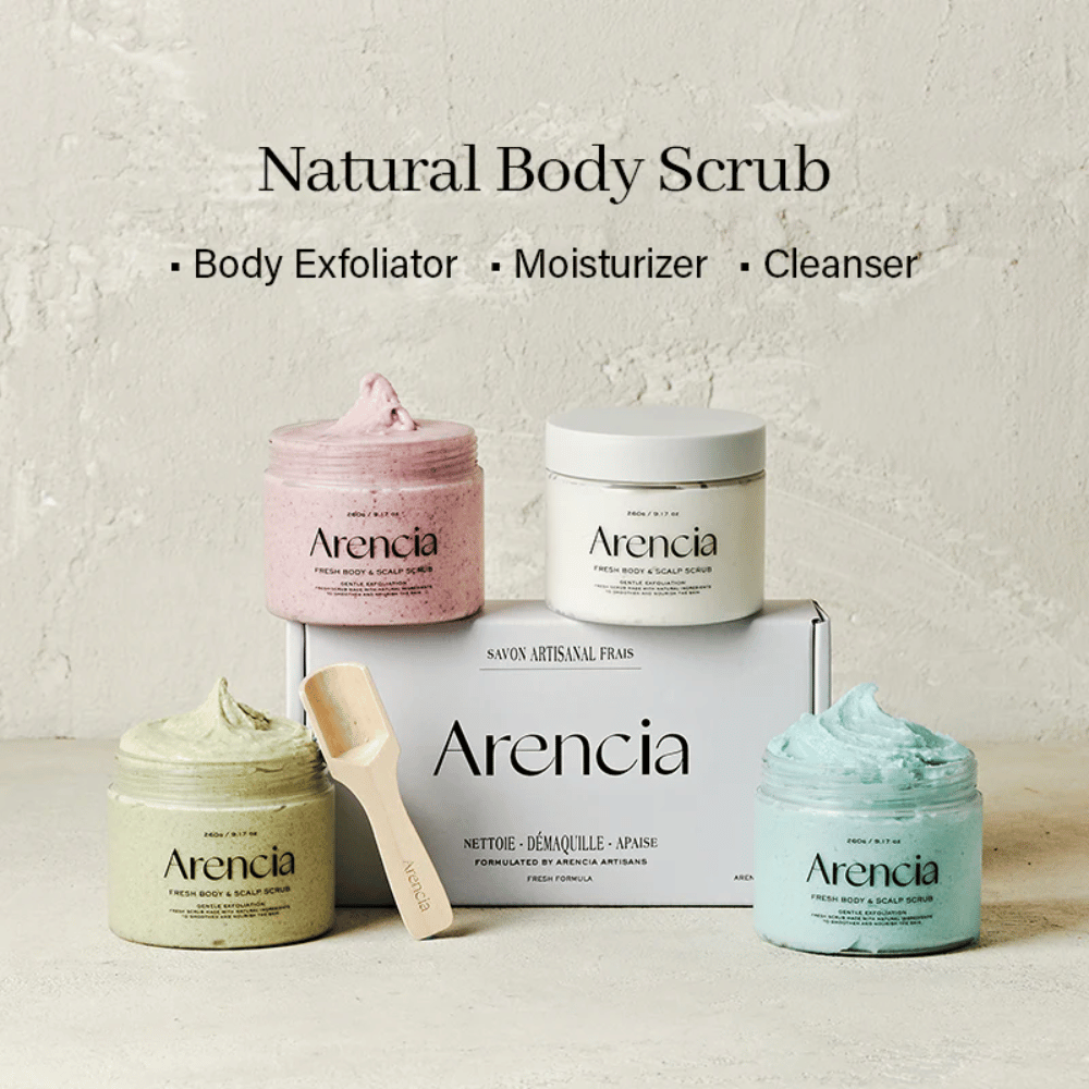Arencia Fresh Cloud Body & Scalp Scrub i flera varianter uppställda tillsammans. Naturlig kroppsskrubb och skalpskrubb som rengör, exfolierar och återfuktar huden.