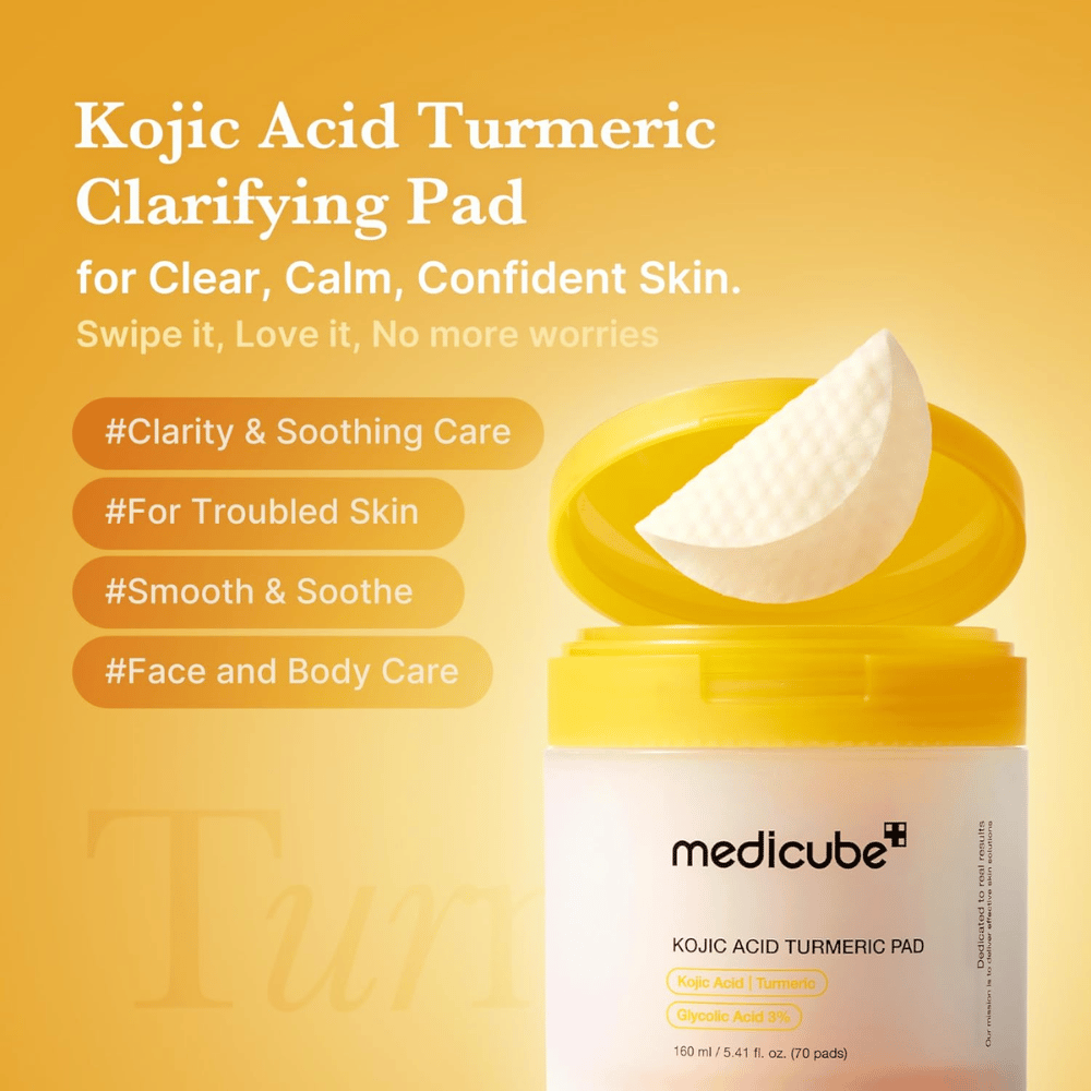 Kampanjbild för Medicube Kojic Acid Turmeric Pad som lyfter fram exfolierande pads för klarare hud, lugnande vård och användning på både ansikte och kropp.