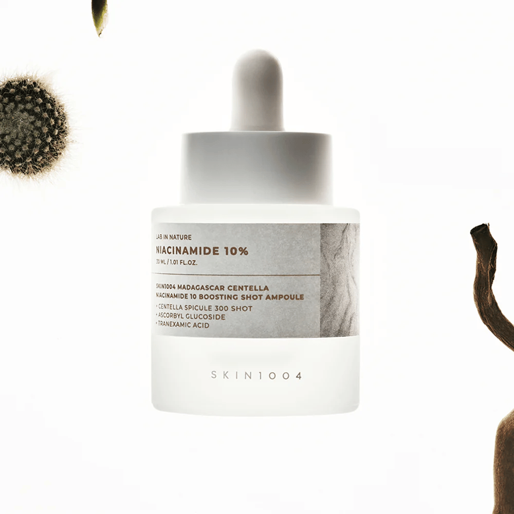 SKIN1004 Madagascar Centella Niacinamide 10 Boosting Shot Ampoule – koreanskt serum med 10 % niacinamide och centella asiatica för jämnare hudton, lyster och balanserad hud.