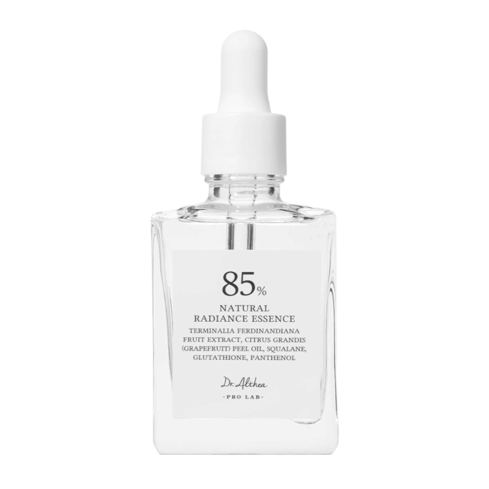 Dr. Althea Natural Radiance Essence – återfuktande essence med 85% Kakadu Plum Extract för glow, jämn hudton och stark hudbarriär.
