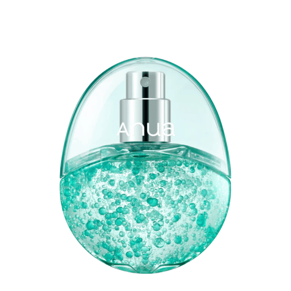 Frilagd produktbild av Anua PDRN Hyaluronic Acid Hydrating Capsule Mist mot ljus bakgrund. Den äggformade flaskan har en transparent övre del och en nedre del fylld med turkosa återfuktande kapslar som framhäver produktens unika formulering och premiumkänsla.