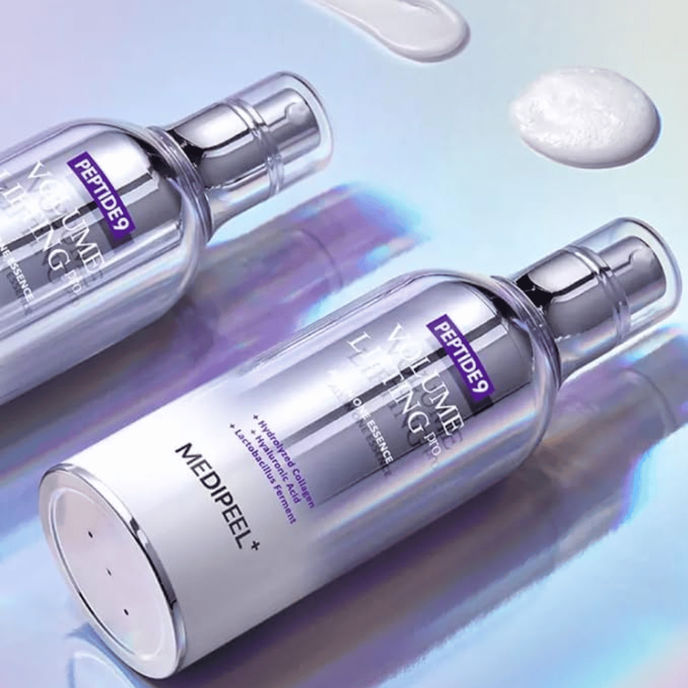 Medi-Peel Peptide 9 Volume Lifting Essence – återfuktande anti-age essence med peptider som hjälper till att ge huden mer volym, lyster och en fastare känsla.