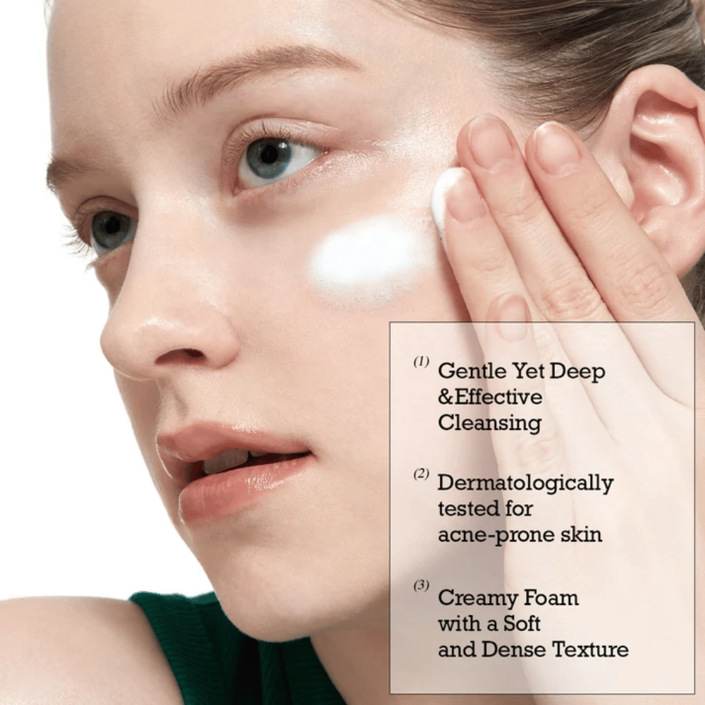 ROUND LAB Pine Calming Cica Cleanser – skonsam djuprengöring med krämigt och mjukt lödder