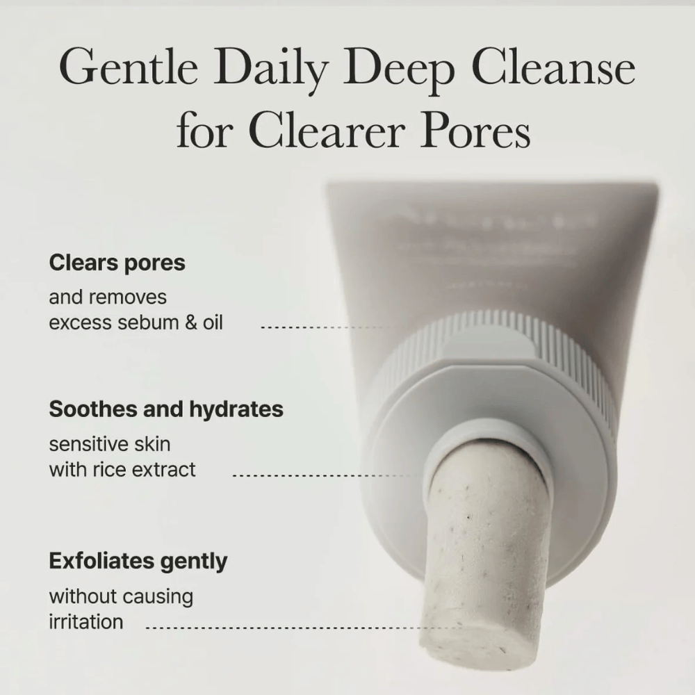Informationsbild som visar hur Arencia Rice + LHA Pore Control Rice Cake Cleanser rengör porer, återfuktar känslig hud och exfolierar skonsamt utan irritation.