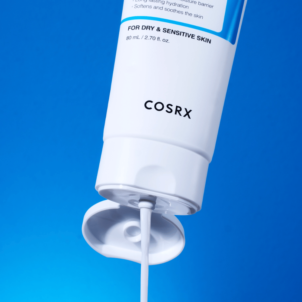COSRX The Ceramide Skin Barrier Moisturizer med krämtextur – barriärstärkande ansiktskräm som ger långvarig återfuktning och lugnar känslig hud.