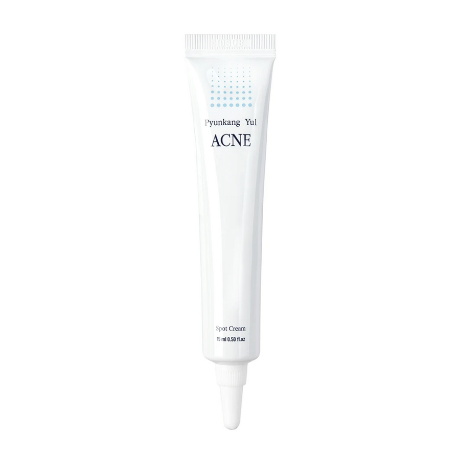 En tub Pyunkang Yul Acne Spot Cream 15ml på vit bakgrund, innehållande akne kräm och kopparpeptider för att minska inflammation.