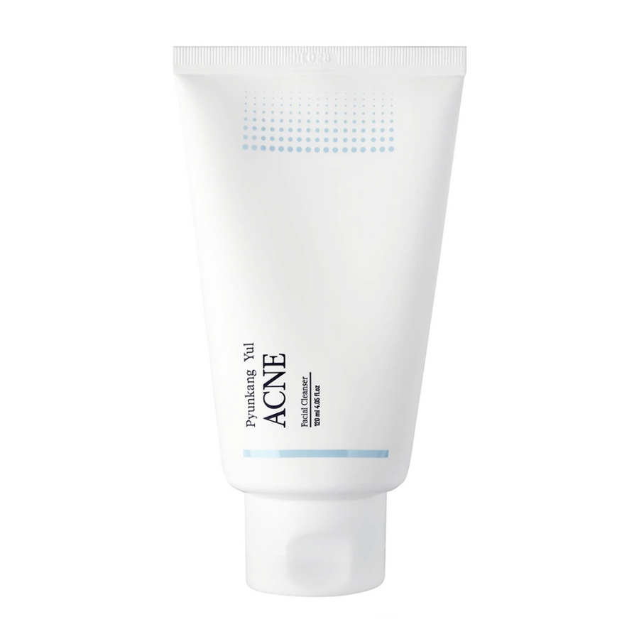 En tub Pyunkang Yul Acne Facial Cleanser 120ml för känslig och aknebenägen hud på vit bakgrund.